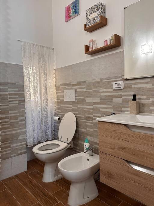 Casa Virginia Apartment Livorno Bagian luar foto