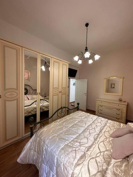 Casa Virginia Apartment Livorno Bagian luar foto