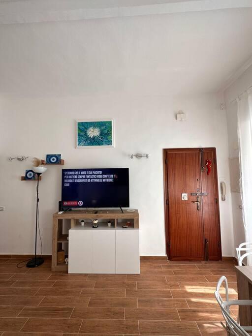 Casa Virginia Apartment Livorno Bagian luar foto